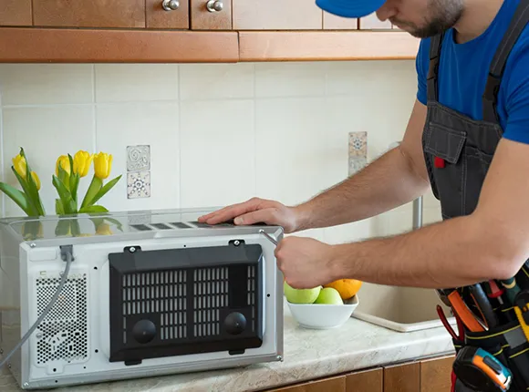 Emergency microwave repair solutions for heating issues, power failures, and malfunctioning components, ensuring fast fixes.